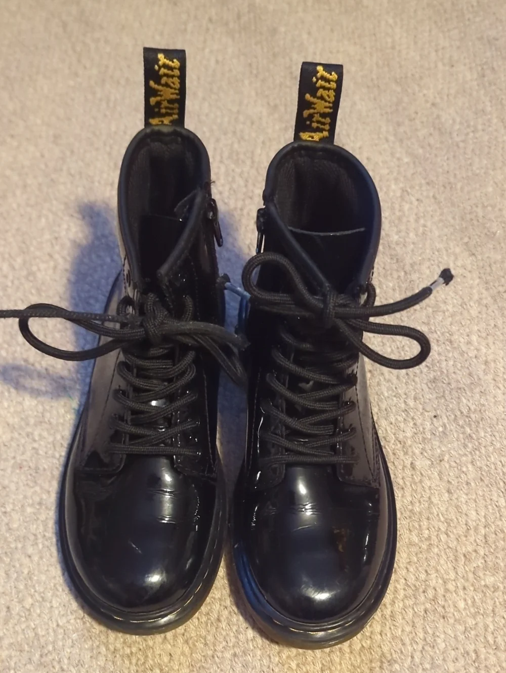 Youth Dr.MARTENS 1460  Patent Leather Lace Up Boots black Glossy Boots Size 2